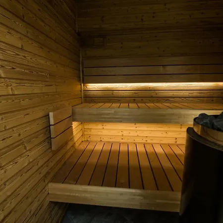 Wellness Apartman Relax Чески-Тєшін Екстер'єр фото