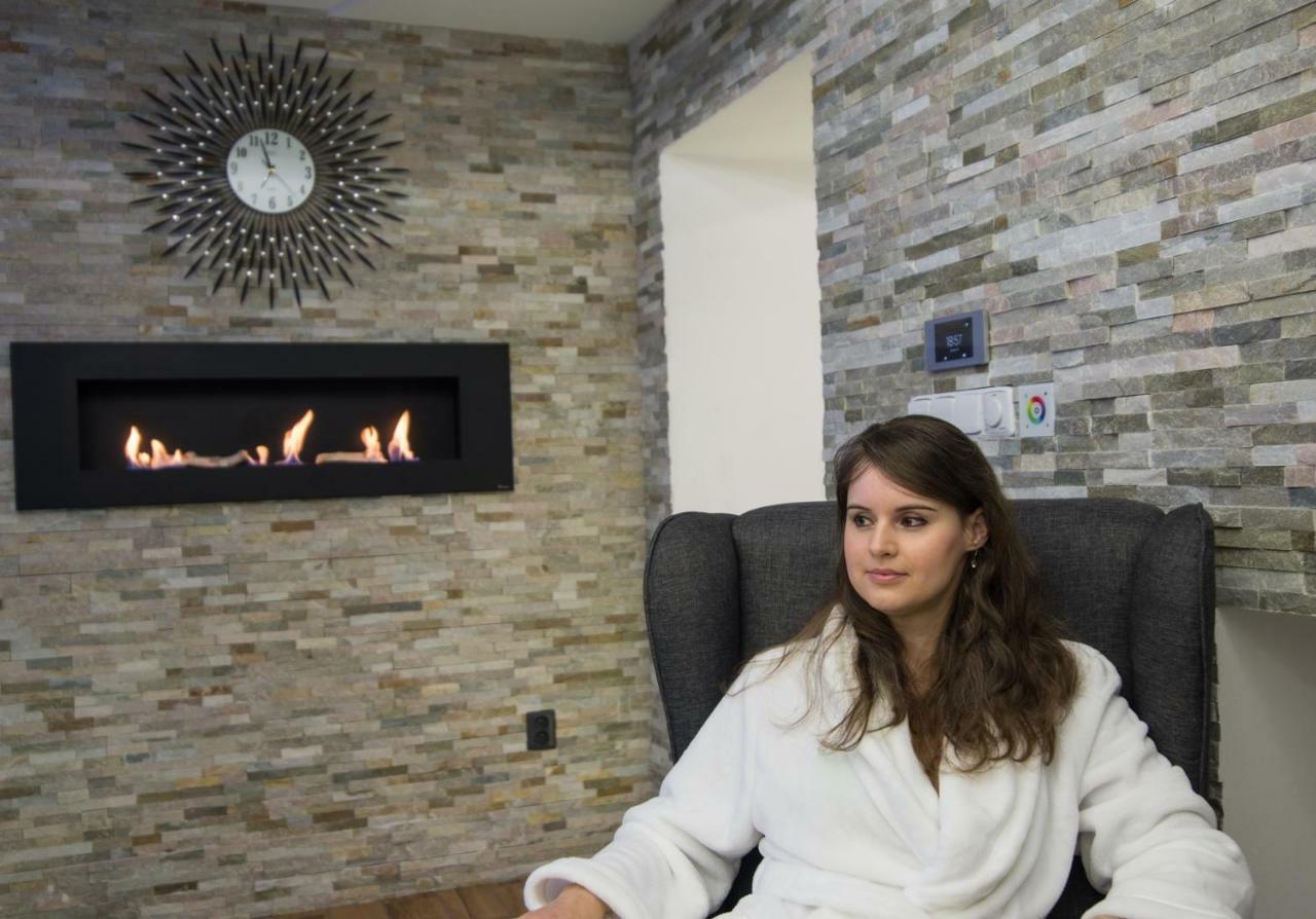 Wellness Relax * Cesky Tesin